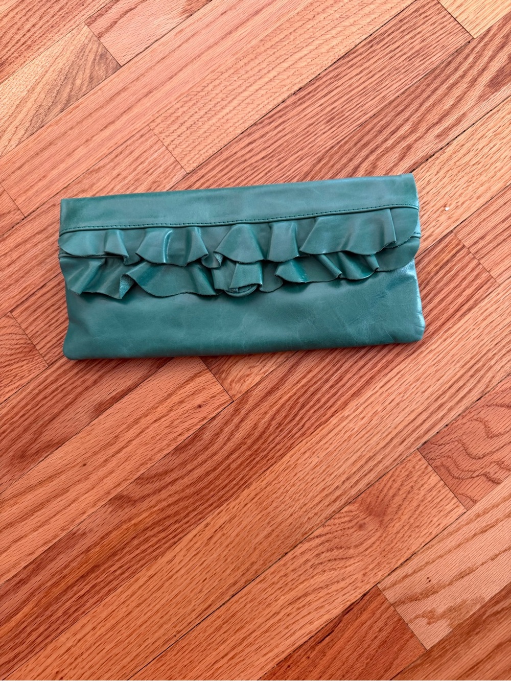 HOBO INTERNATIONAL AUDREY VINTAGE LEATHER CLUTCH teal